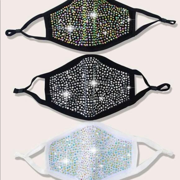 Bedazzled face masks - Picture 1 of 5